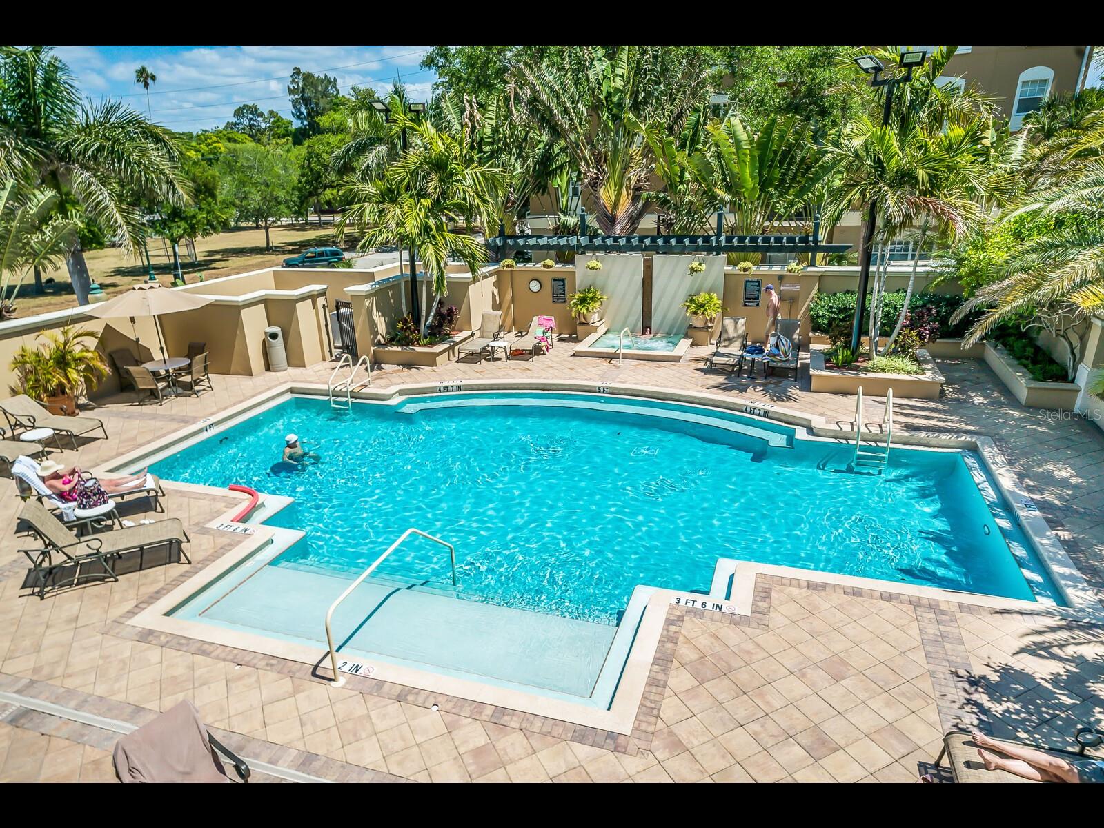 1064 N TAMIAMI TRL #1219