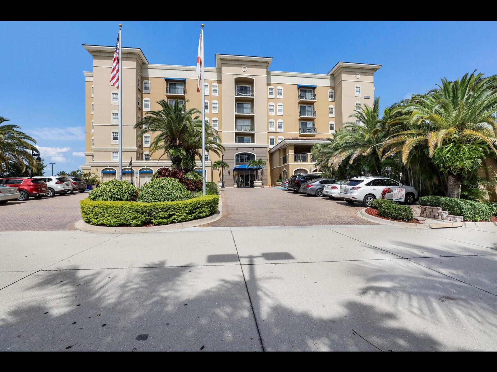1064 N TAMIAMI TRL #1219