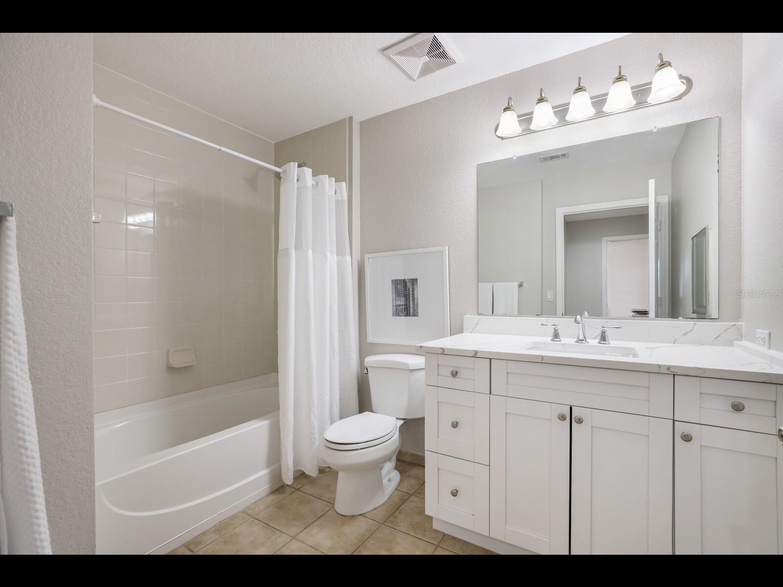 1064 N TAMIAMI TRL #1219