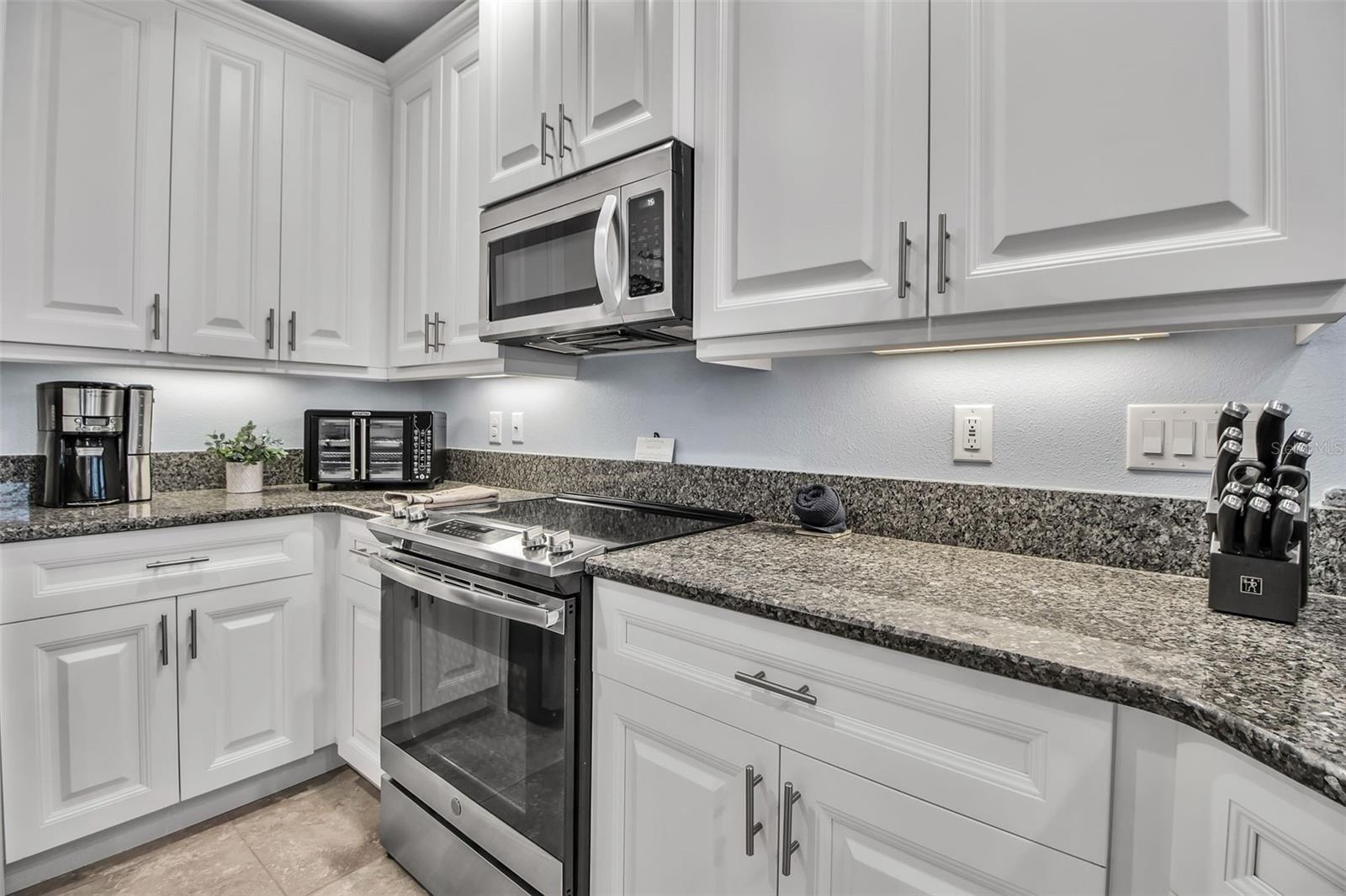 7920 34TH AVE W #202