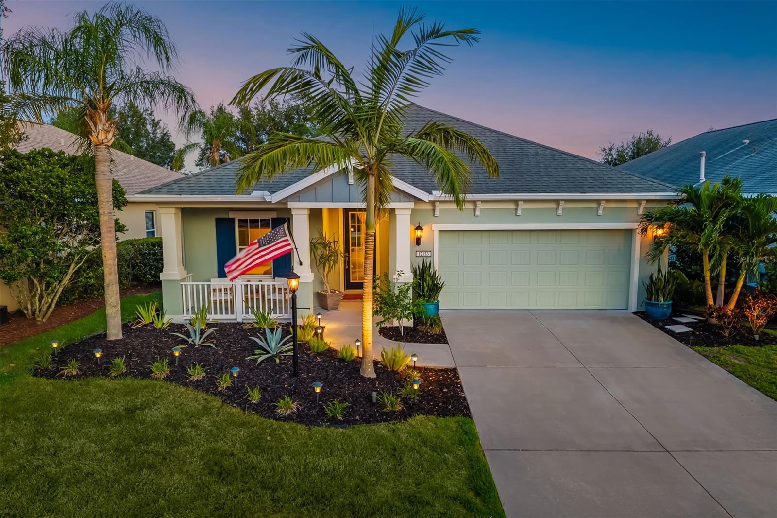 12153 FOREST PARK CIR