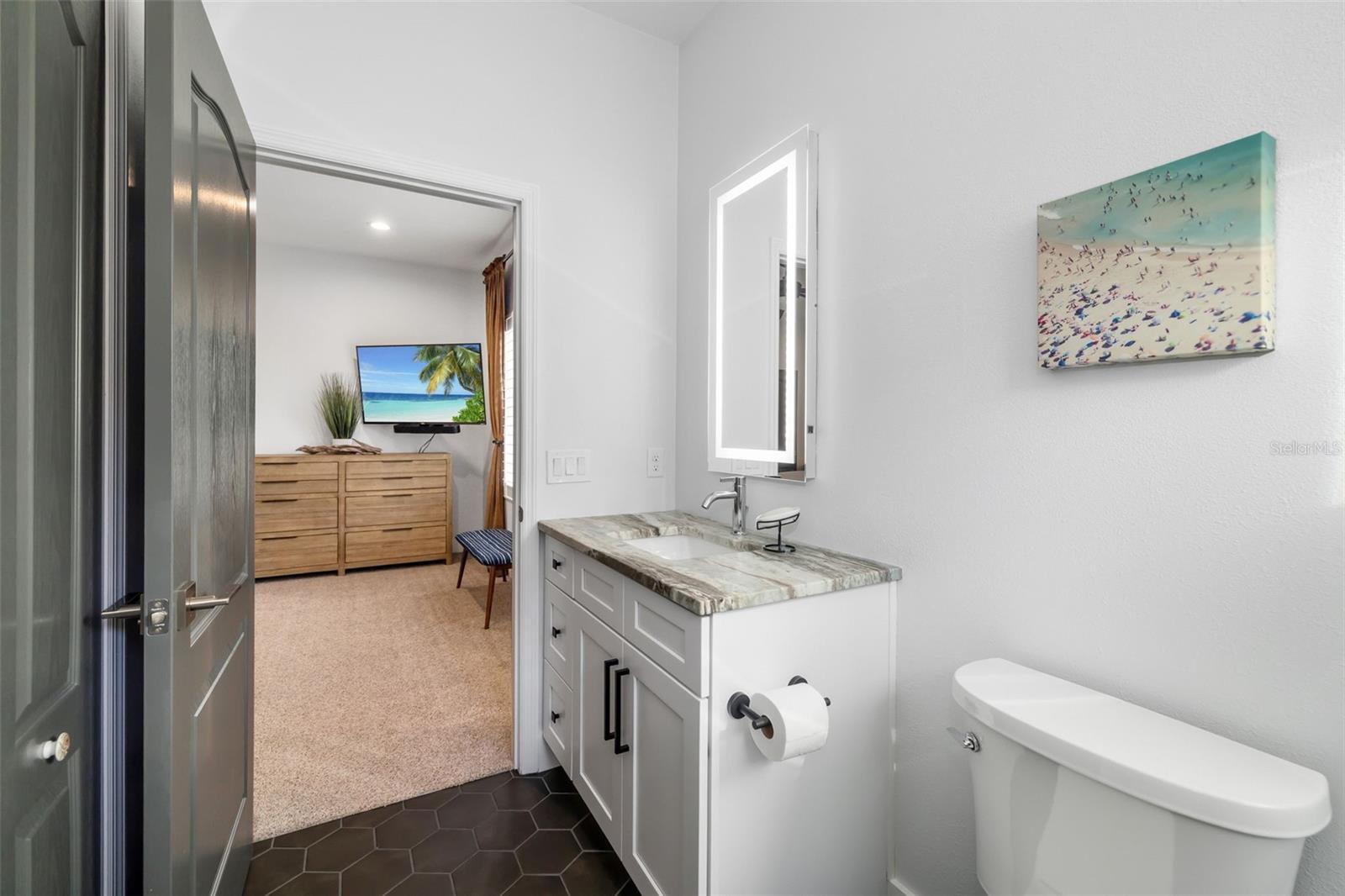 12153 FOREST PARK CIR