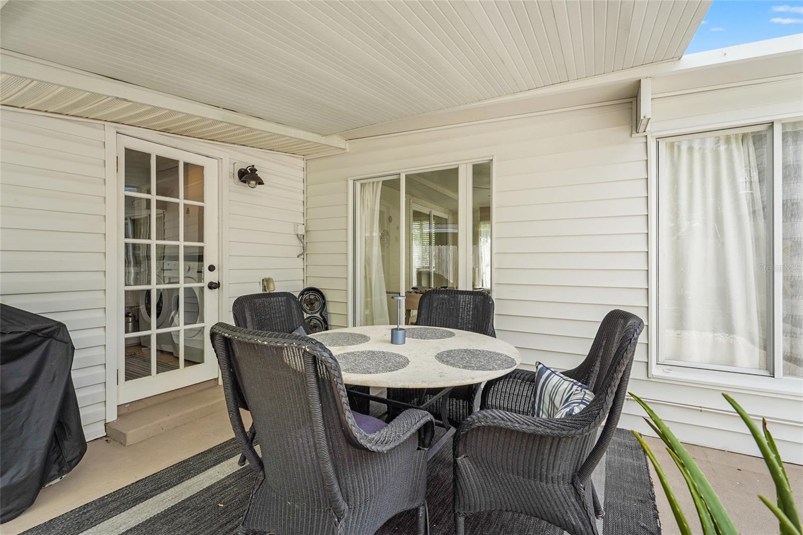 2705 2ND AVE W