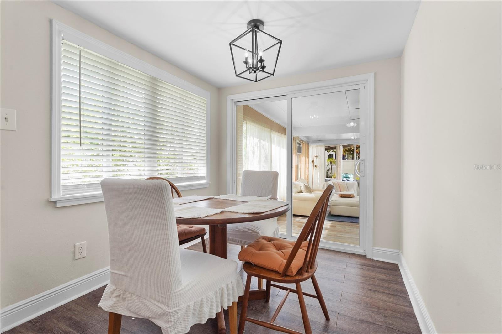 2705 2ND AVE W
