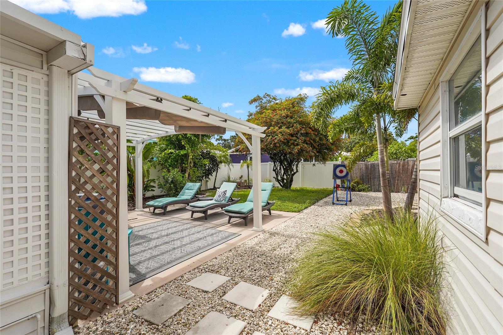 2705 2ND AVE W