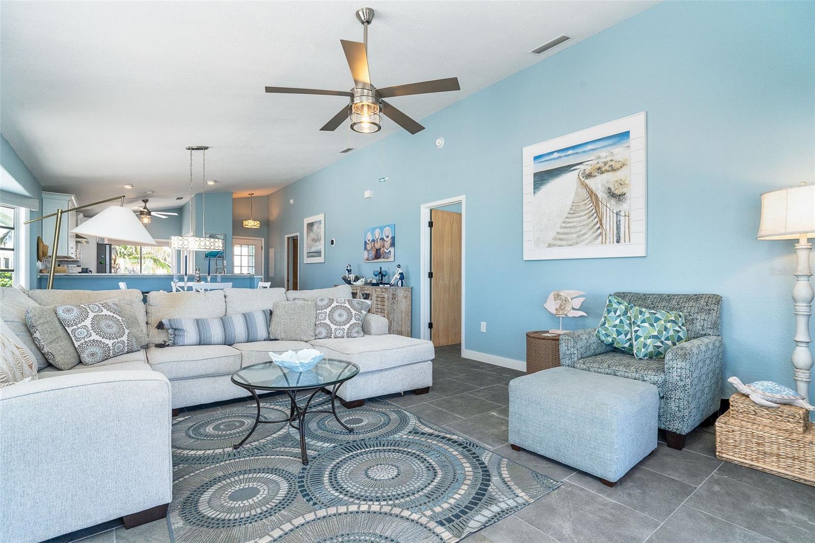 301 S GULF BLVD #407