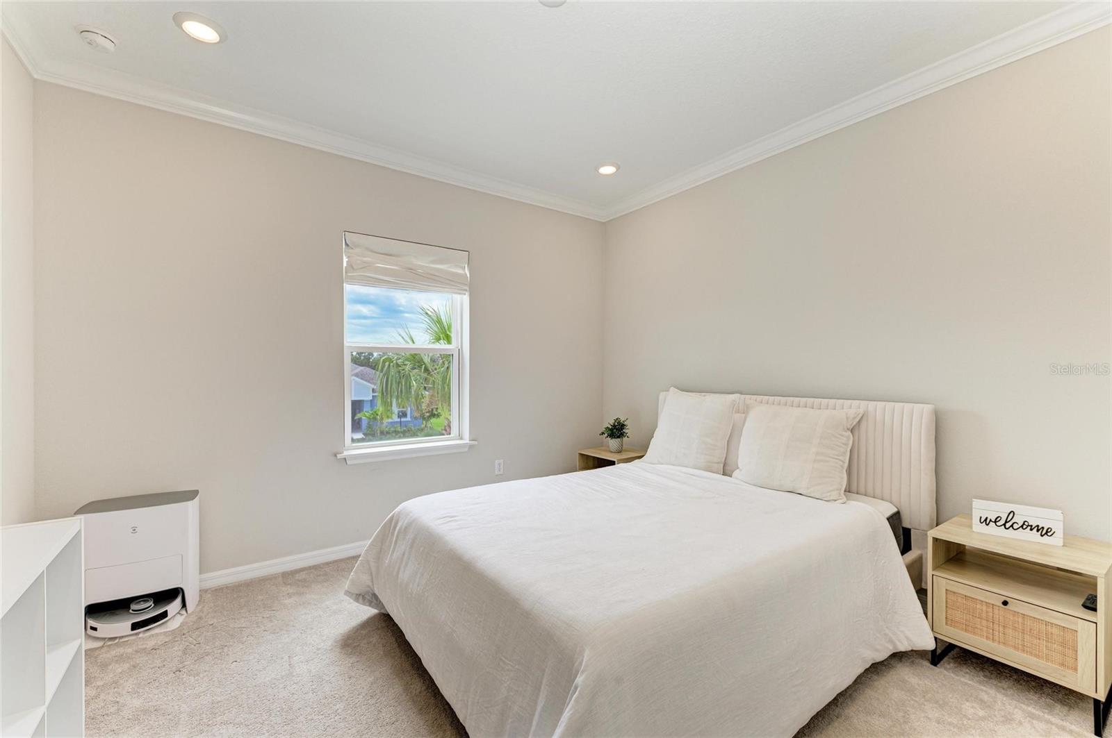 9109 RADIANT CIR