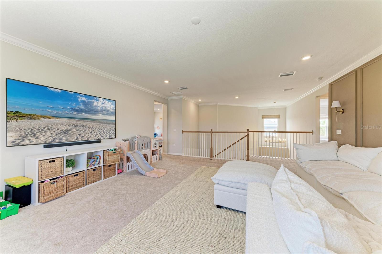 9109 RADIANT CIR