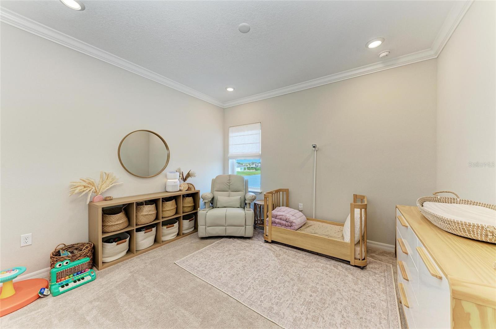 9109 RADIANT CIR