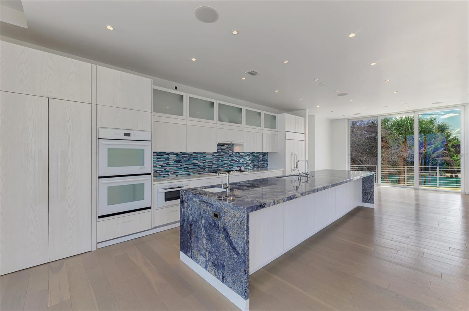 7410 MANASOTA KEY RD