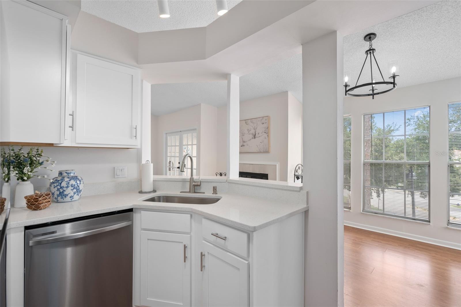 670 SANDY NECK LN #201