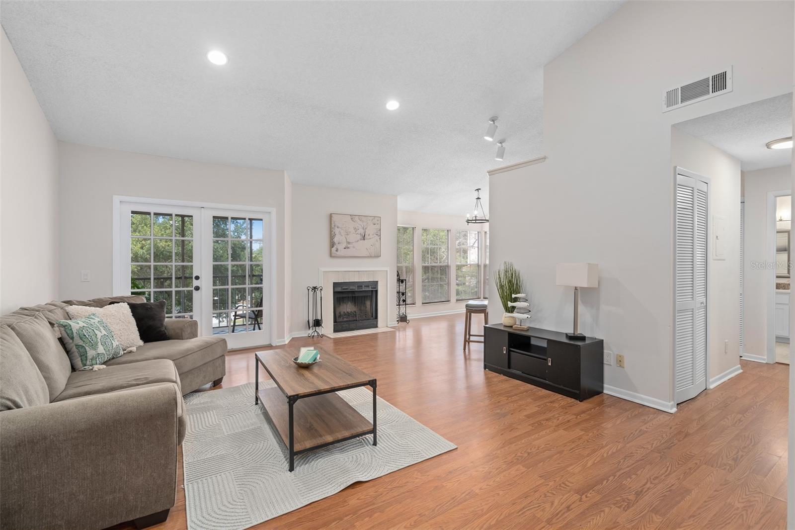 670 SANDY NECK LN #201