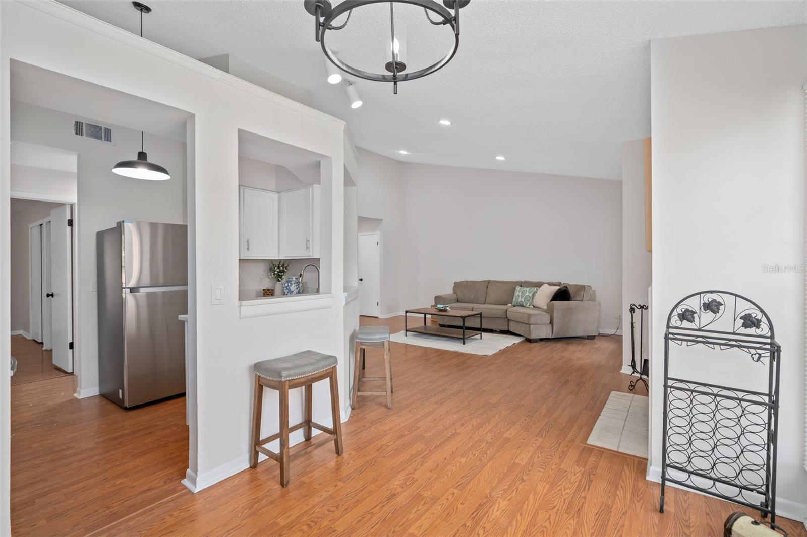 670 SANDY NECK LN #201