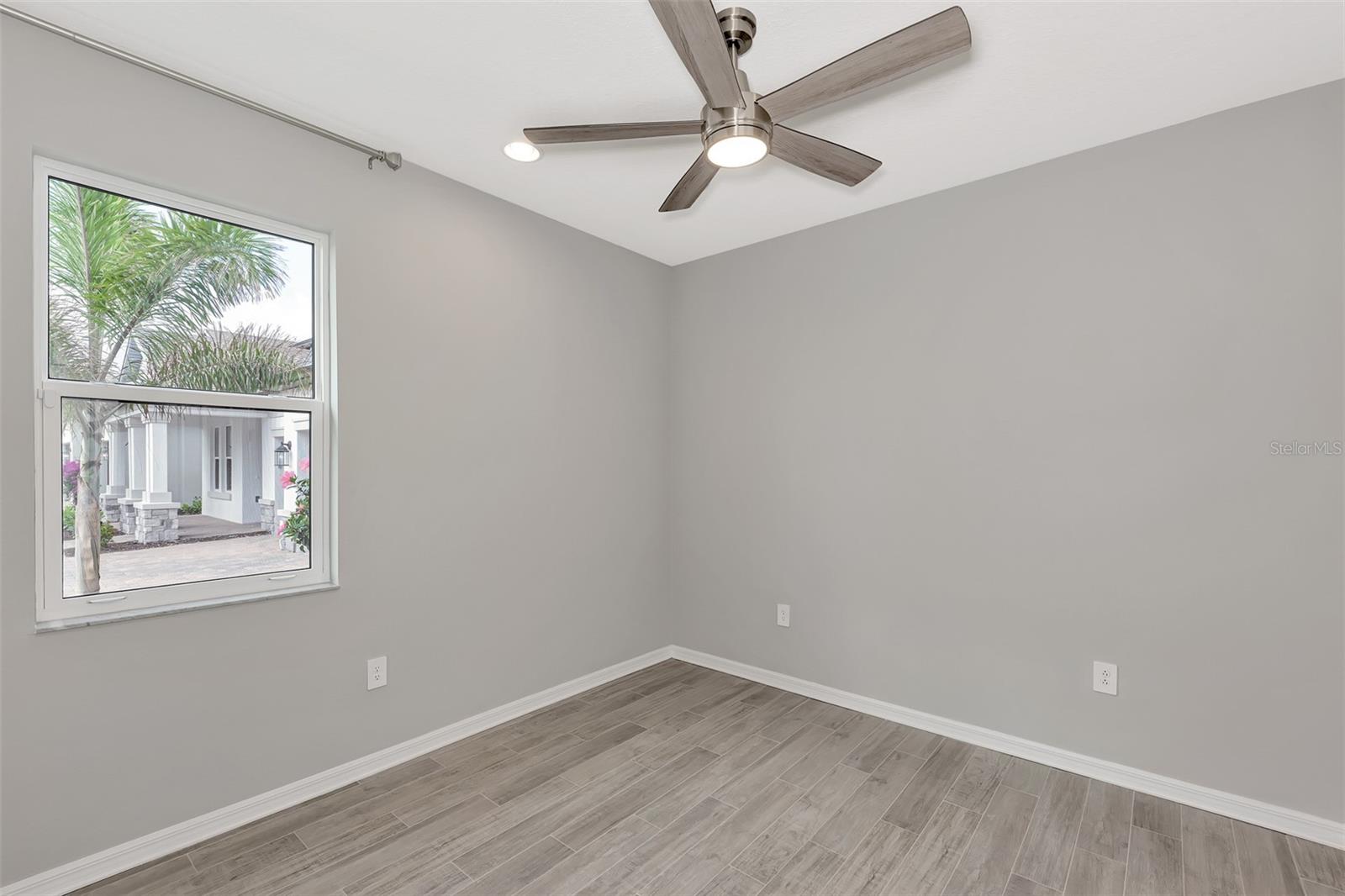 5825 MILLENNIUM SILVER CT