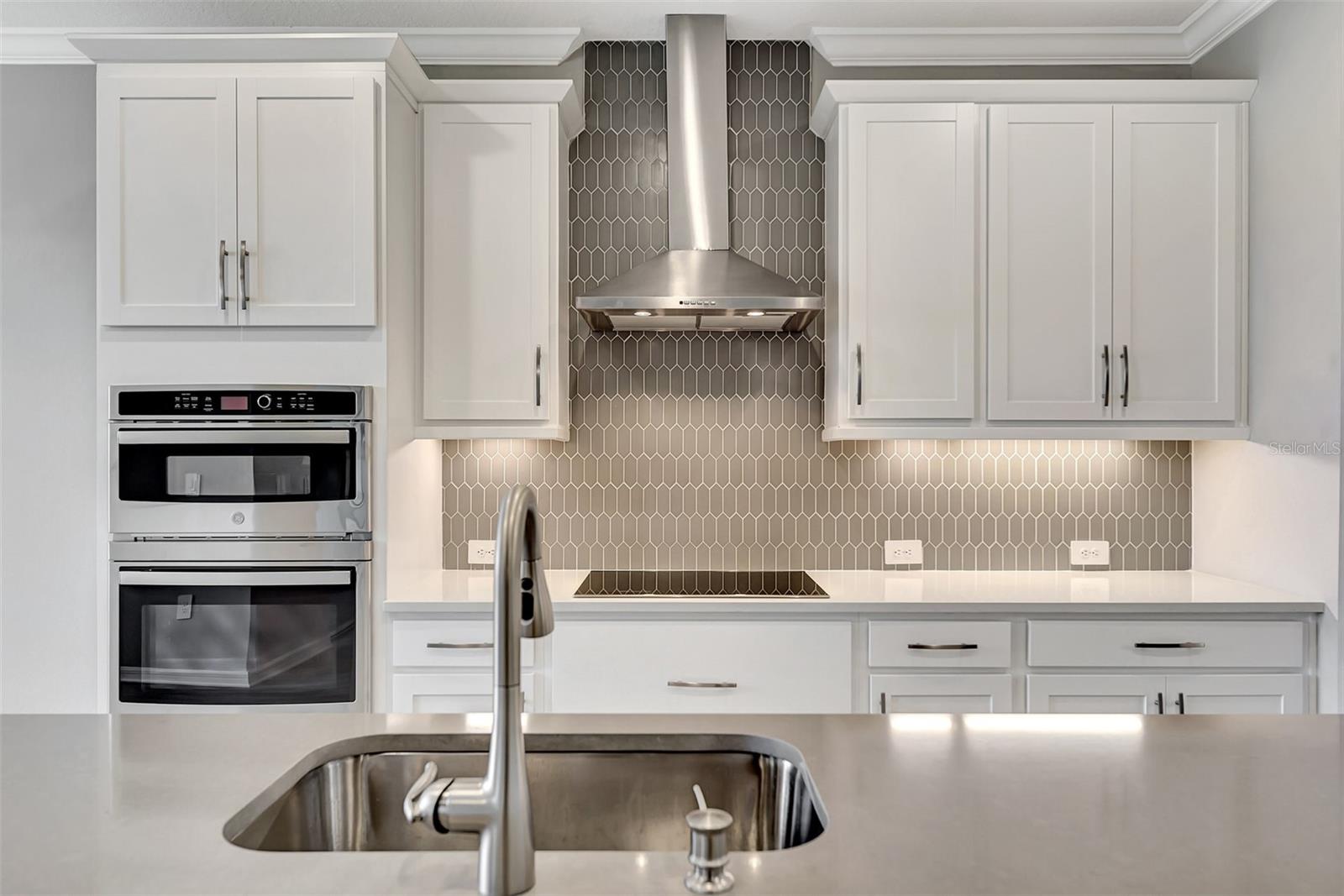 5825 MILLENNIUM SILVER CT