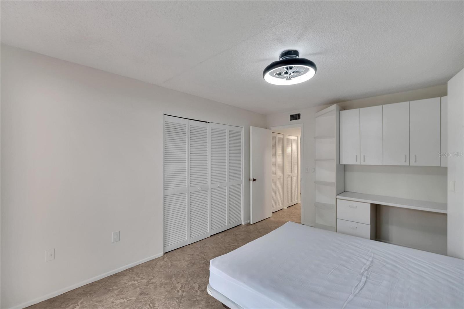 3415 WILD OAK BAY BLVD #427