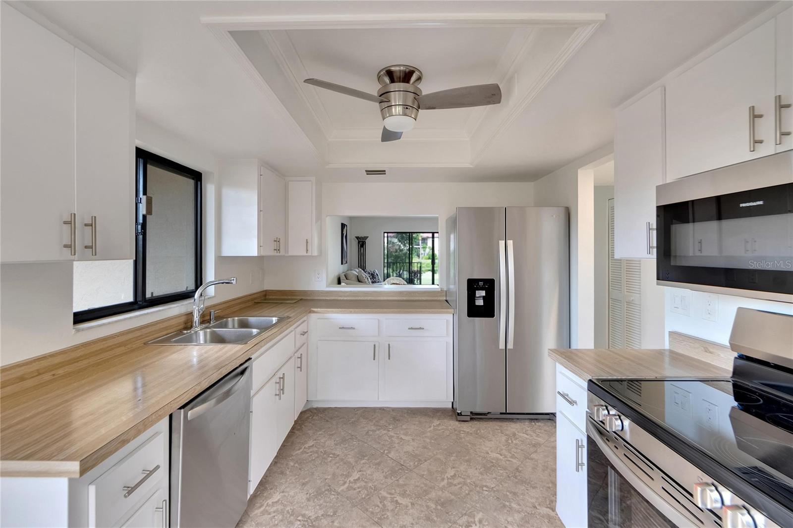 3415 WILD OAK BAY BLVD #427
