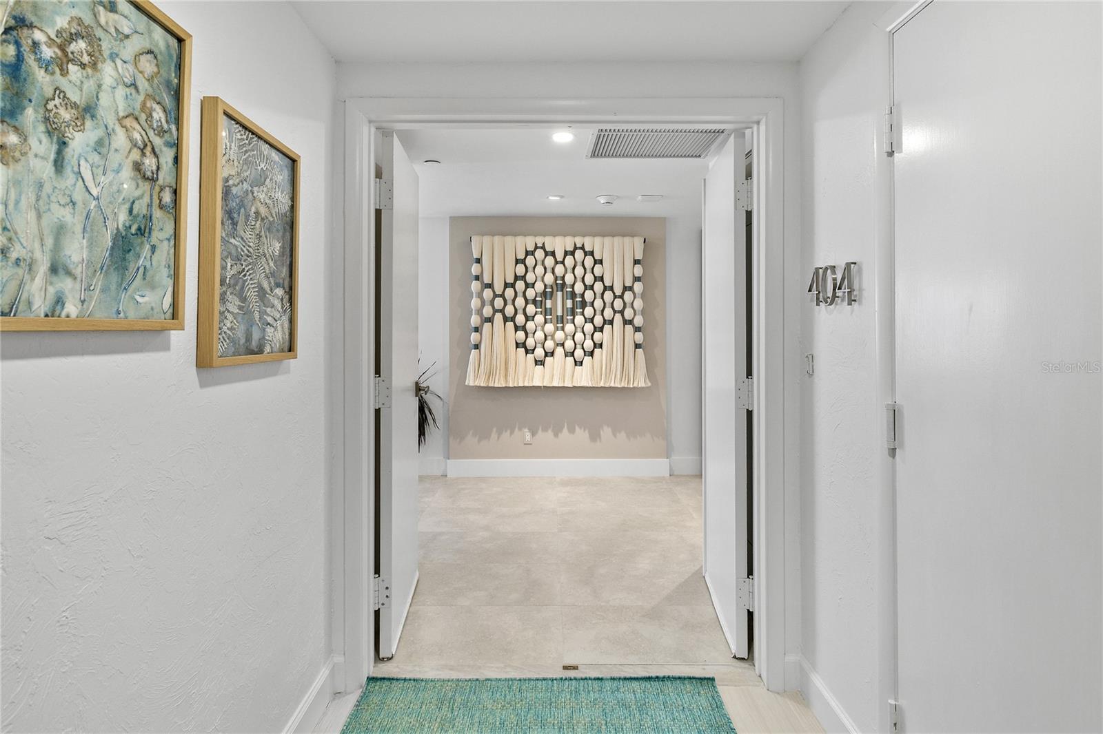 601 LONGBOAT CLUB RD #404S