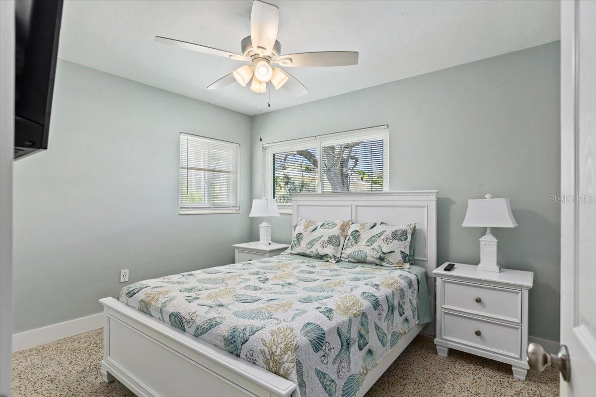 1141 SUN N SEA DR