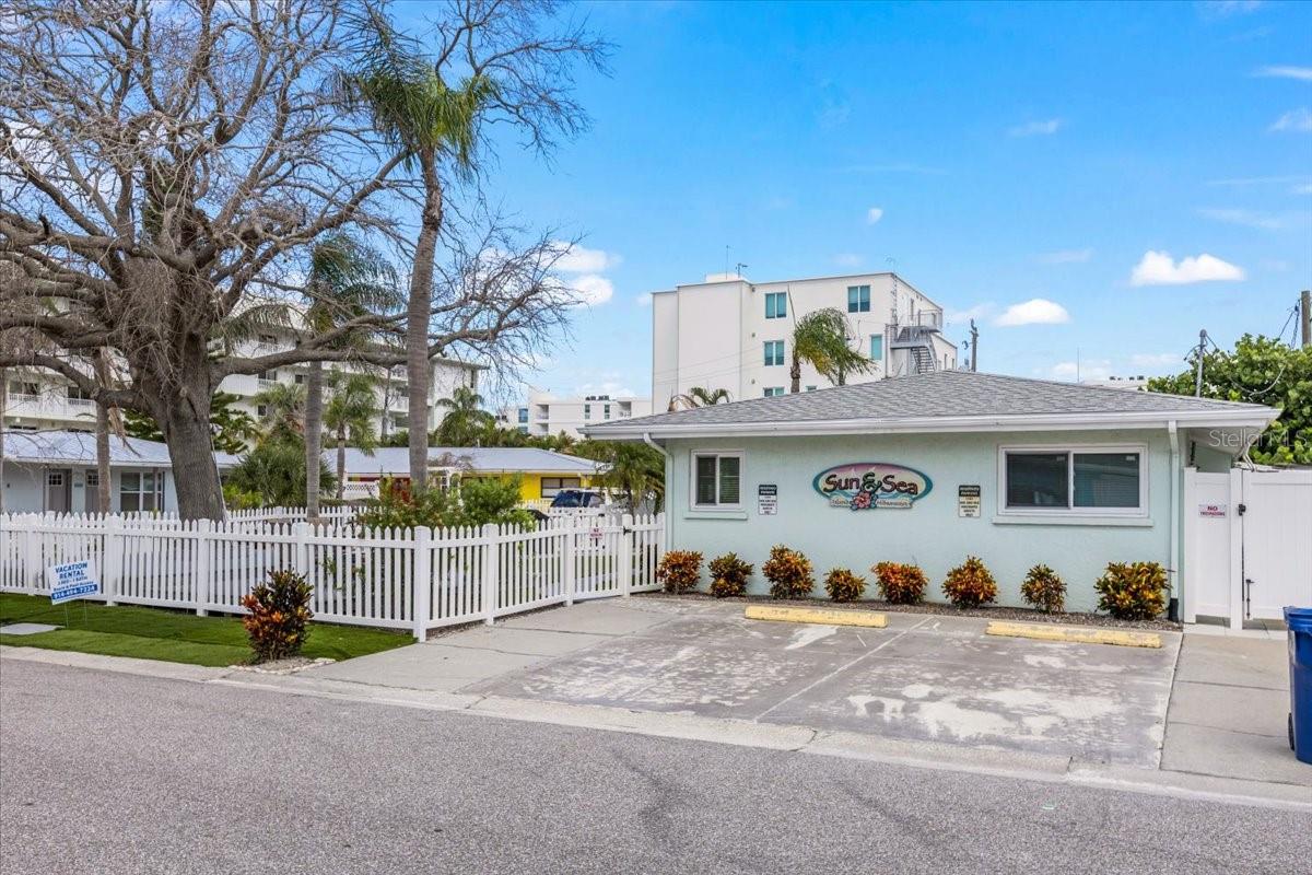 1141 SUN N SEA DR