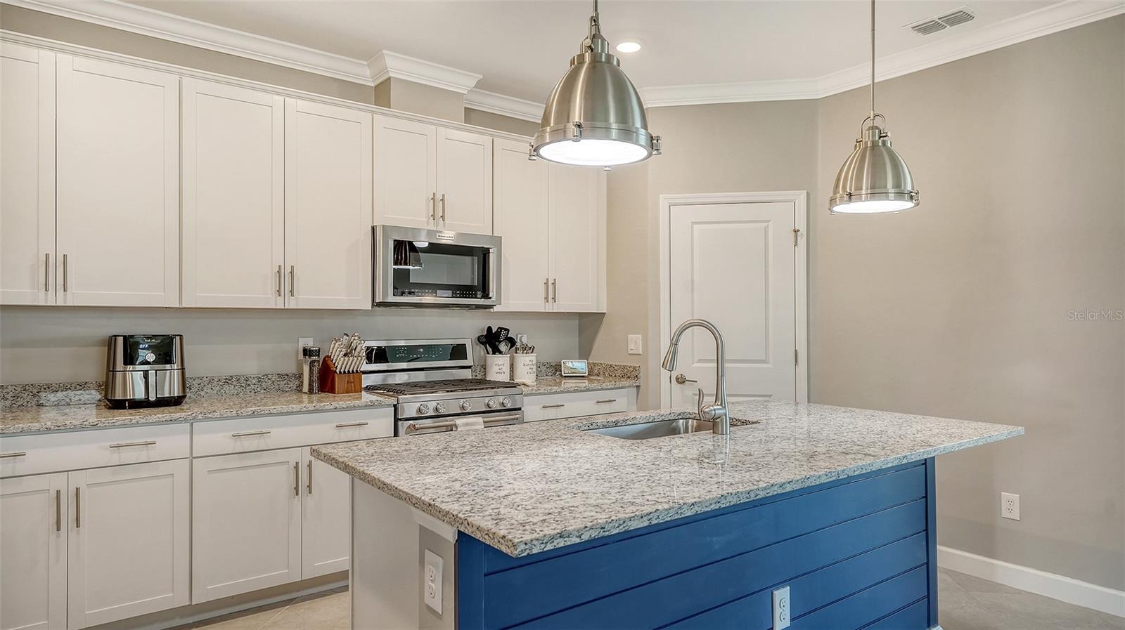 5211 MARINA BASIN CT