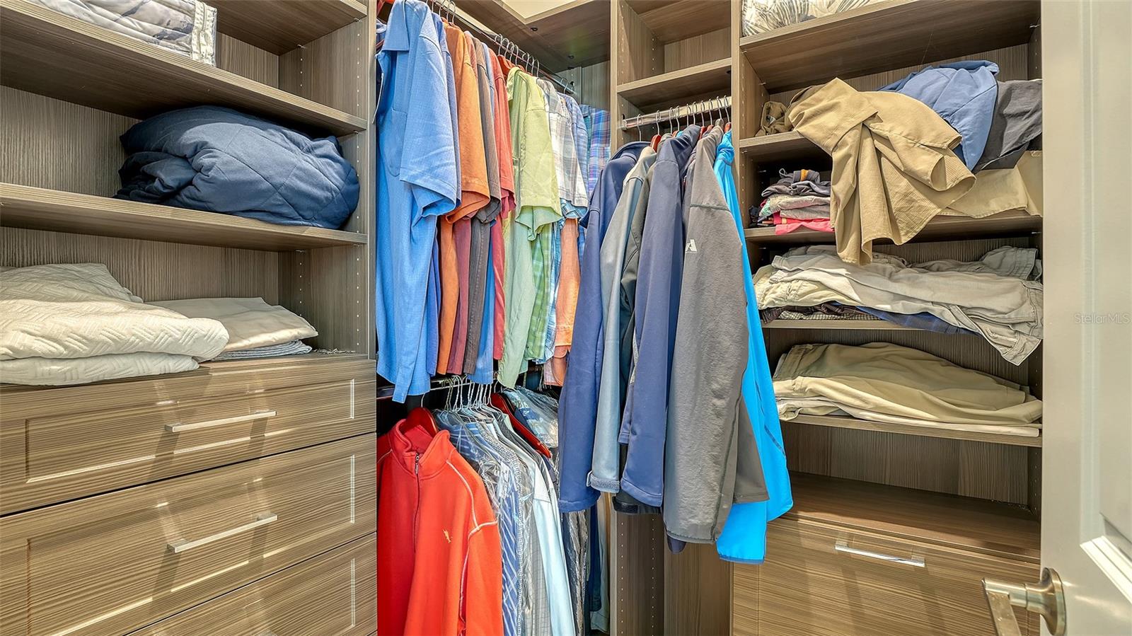 5211 MARINA BASIN CT