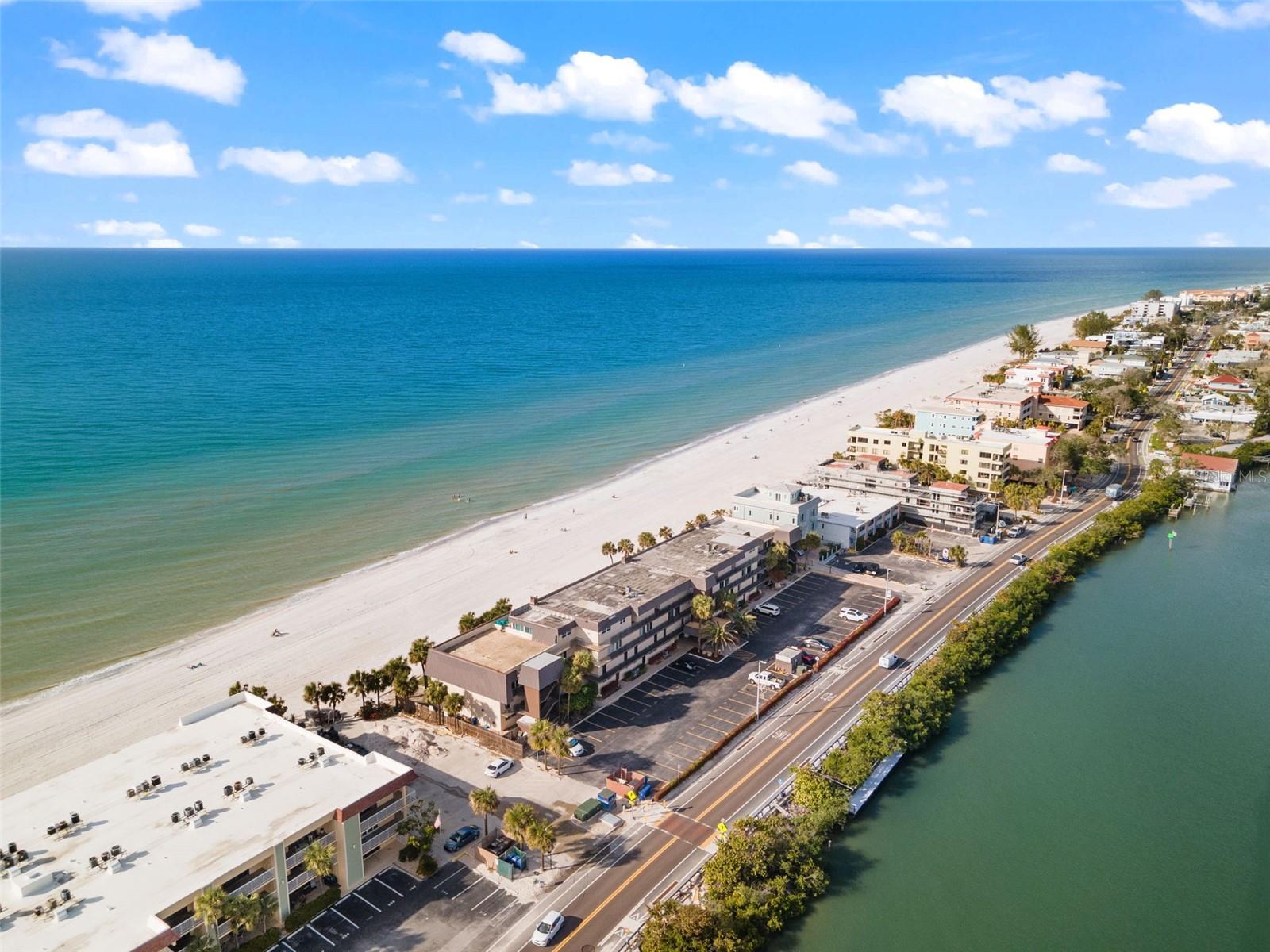 60 GULF BLVD #402