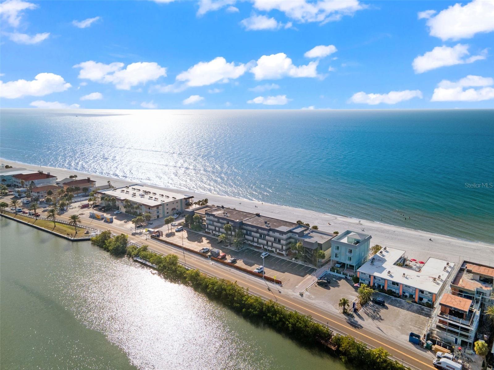 60 GULF BLVD #402
