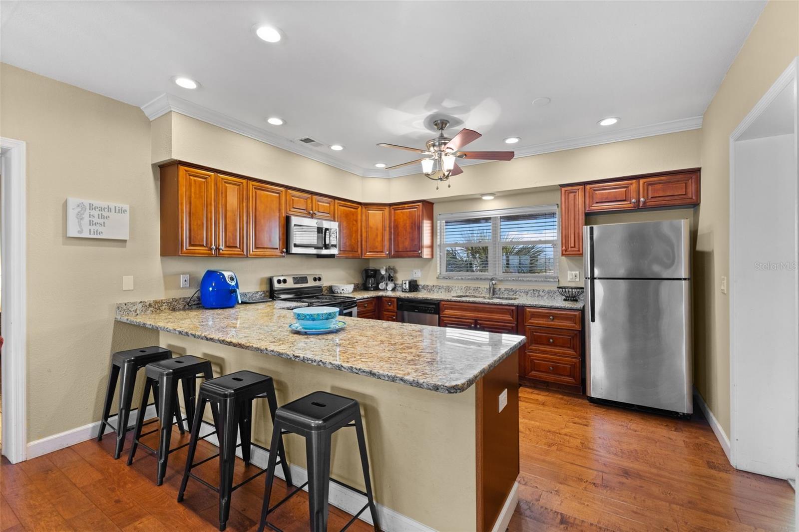 60 GULF BLVD #402