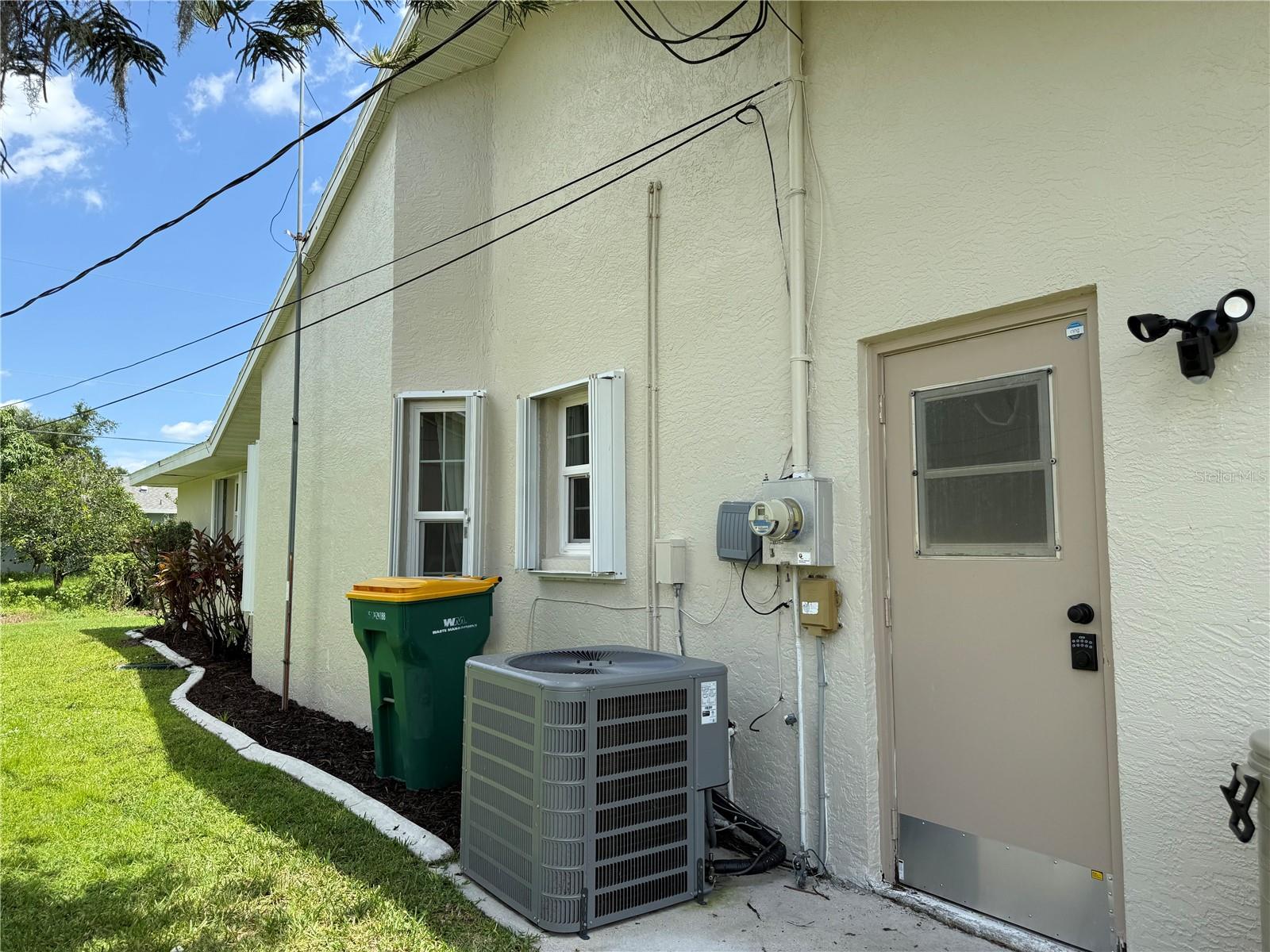 1304 ALTON RD