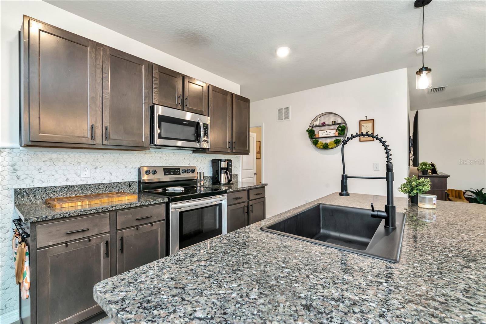 5808 CALLA LILLY DR