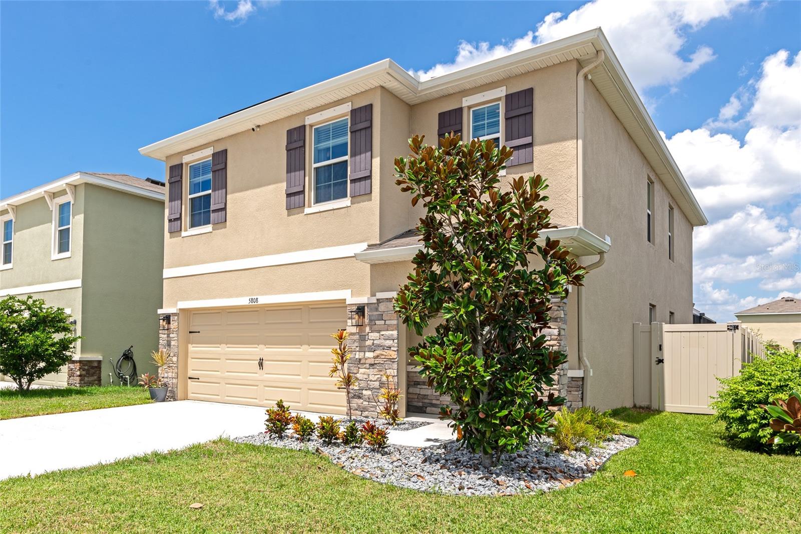 5808 CALLA LILLY DR