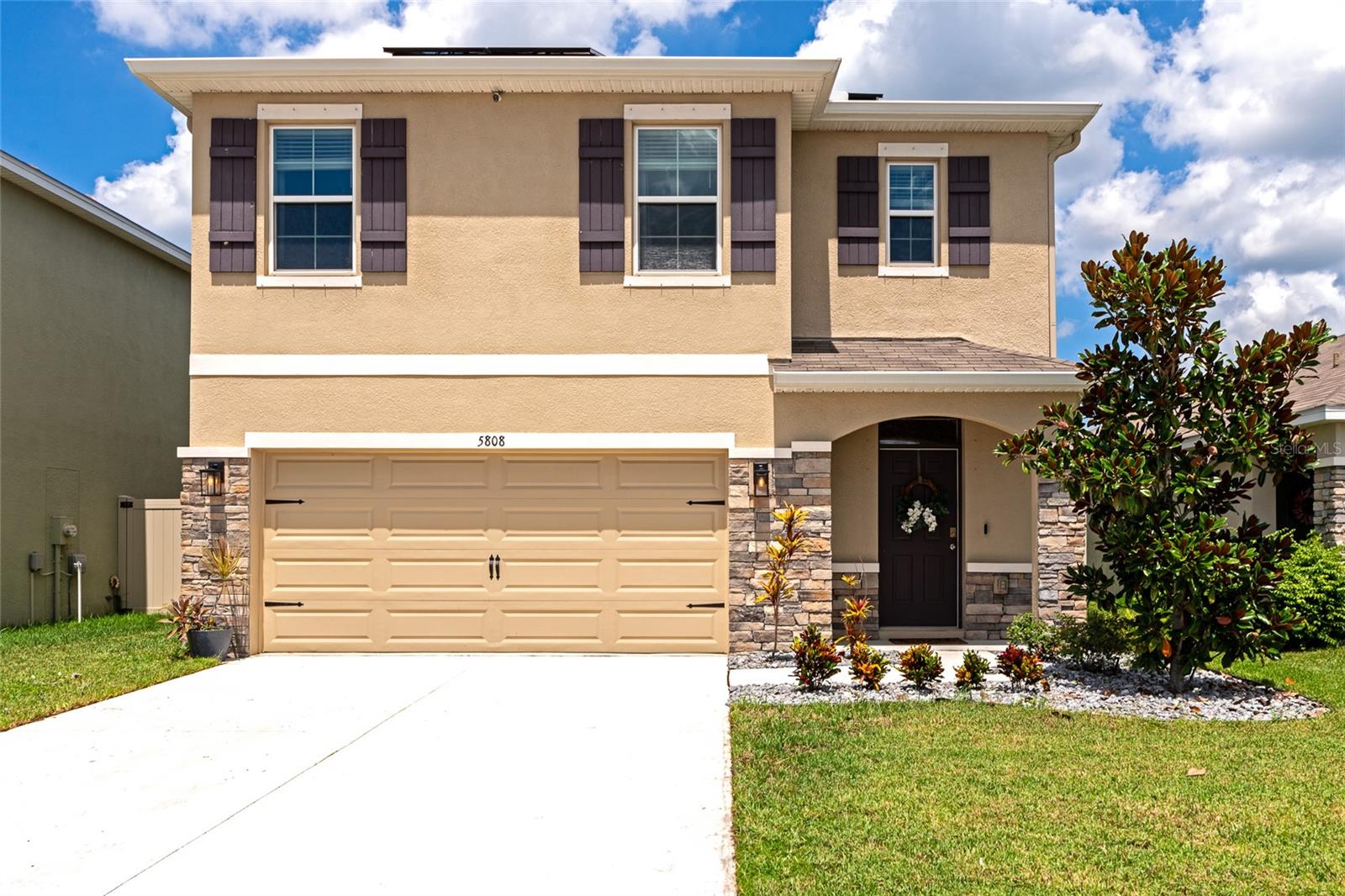 5808 CALLA LILLY DR