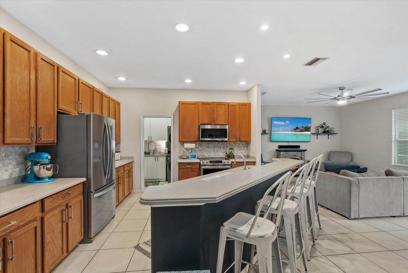 1602 PINYON PINE DR