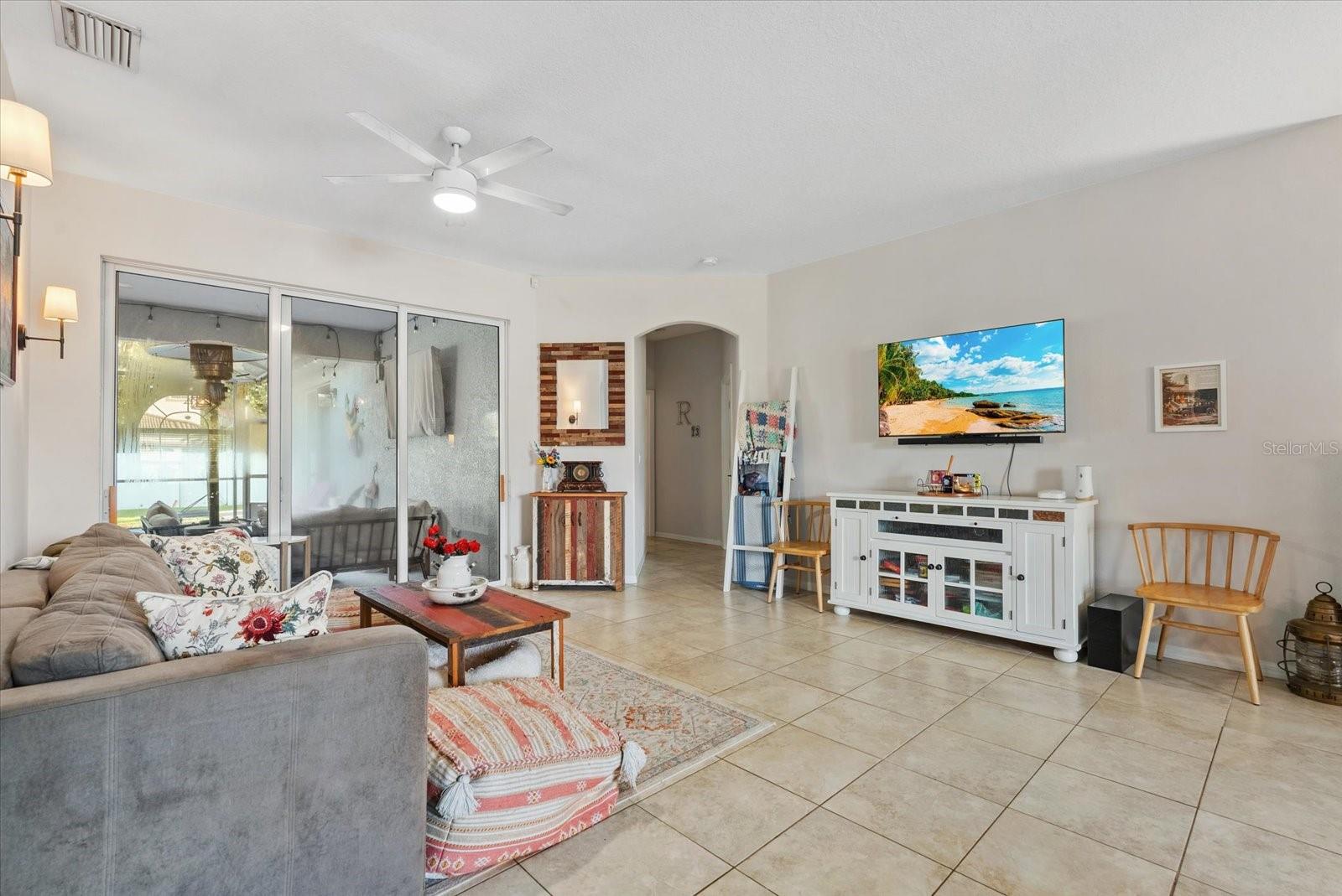 1602 PINYON PINE DR