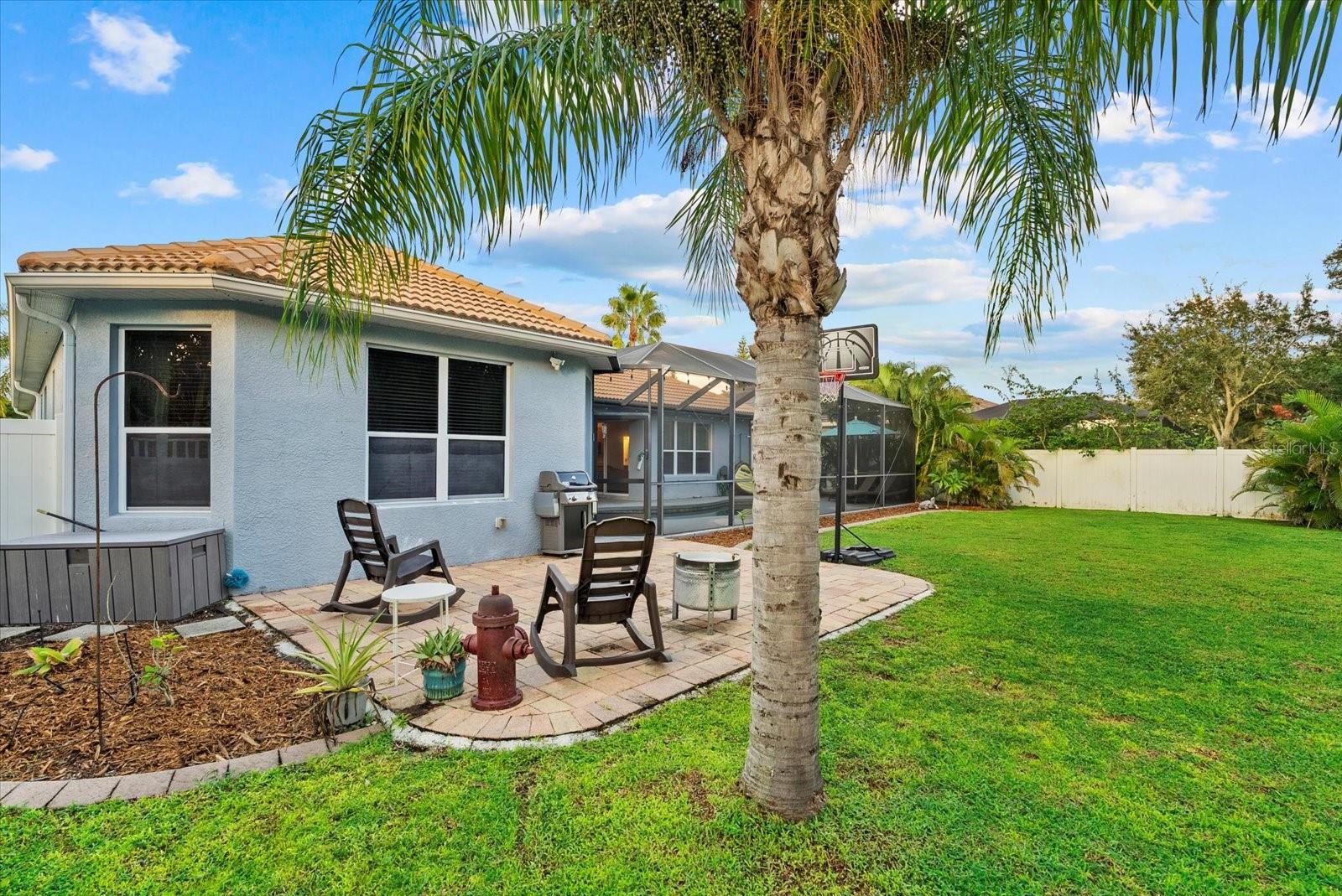 1602 PINYON PINE DR