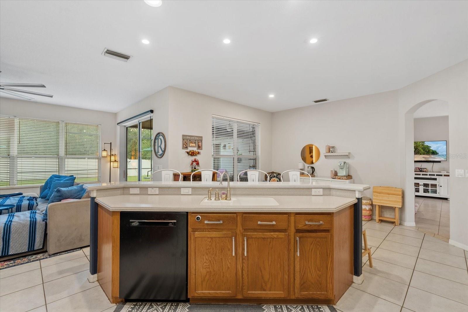 1602 PINYON PINE DR