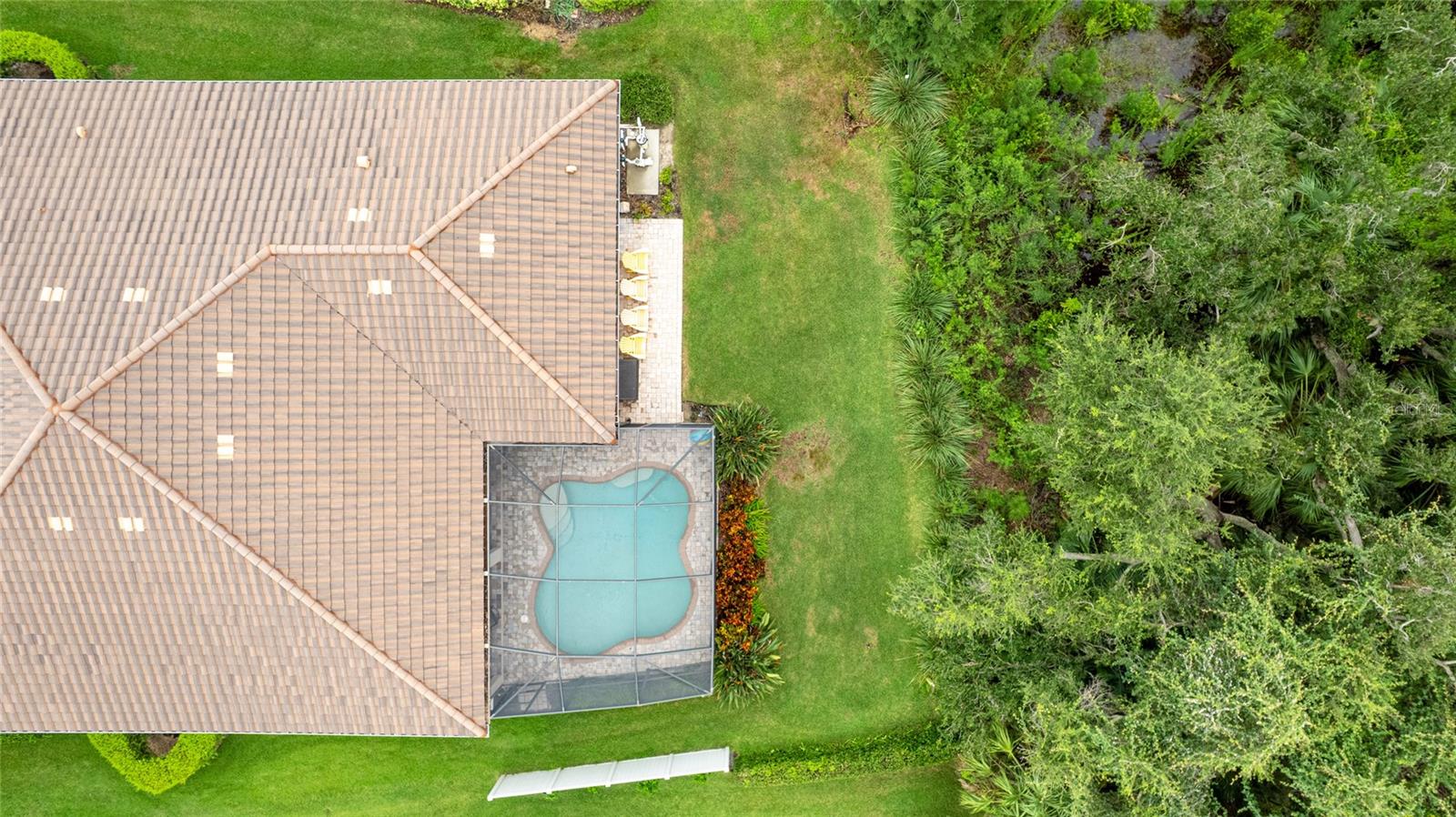 5621 ROCK DOVE DR