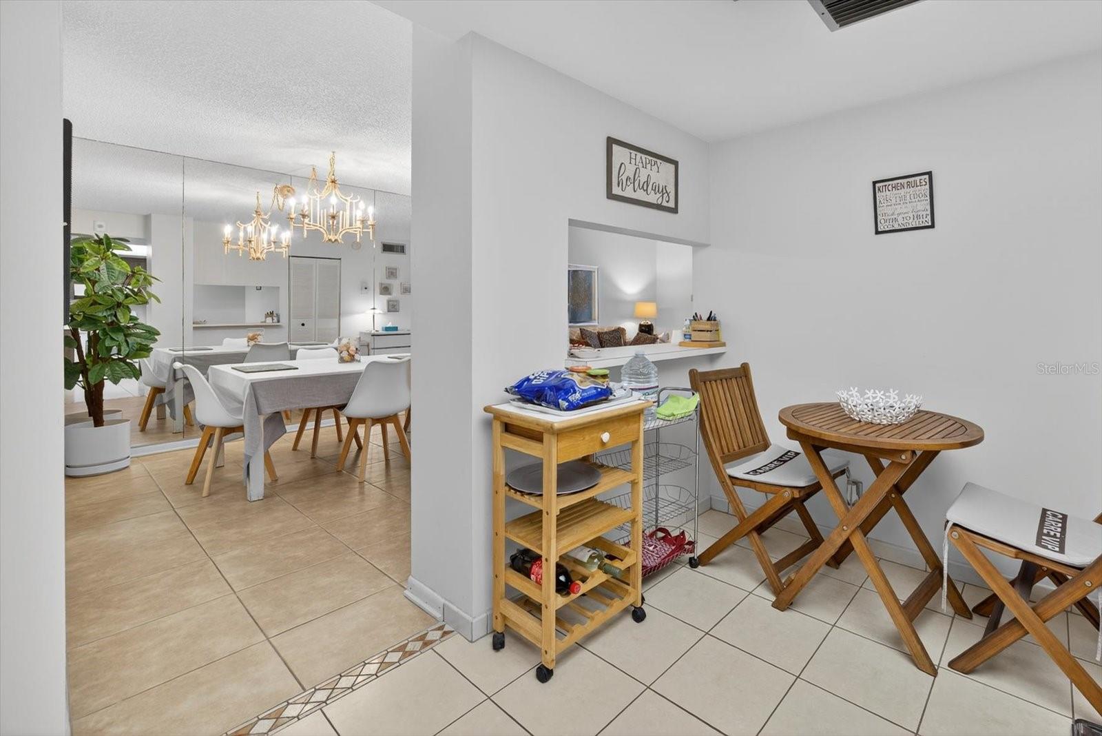 6051 SUN BLVD #403