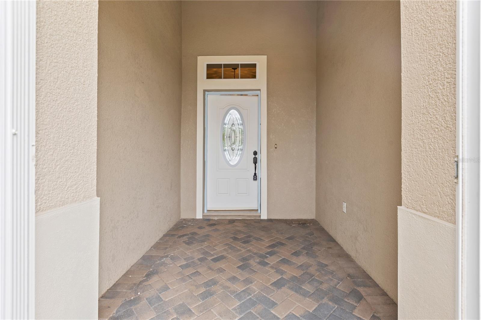 1004 REGAL MANOR WAY