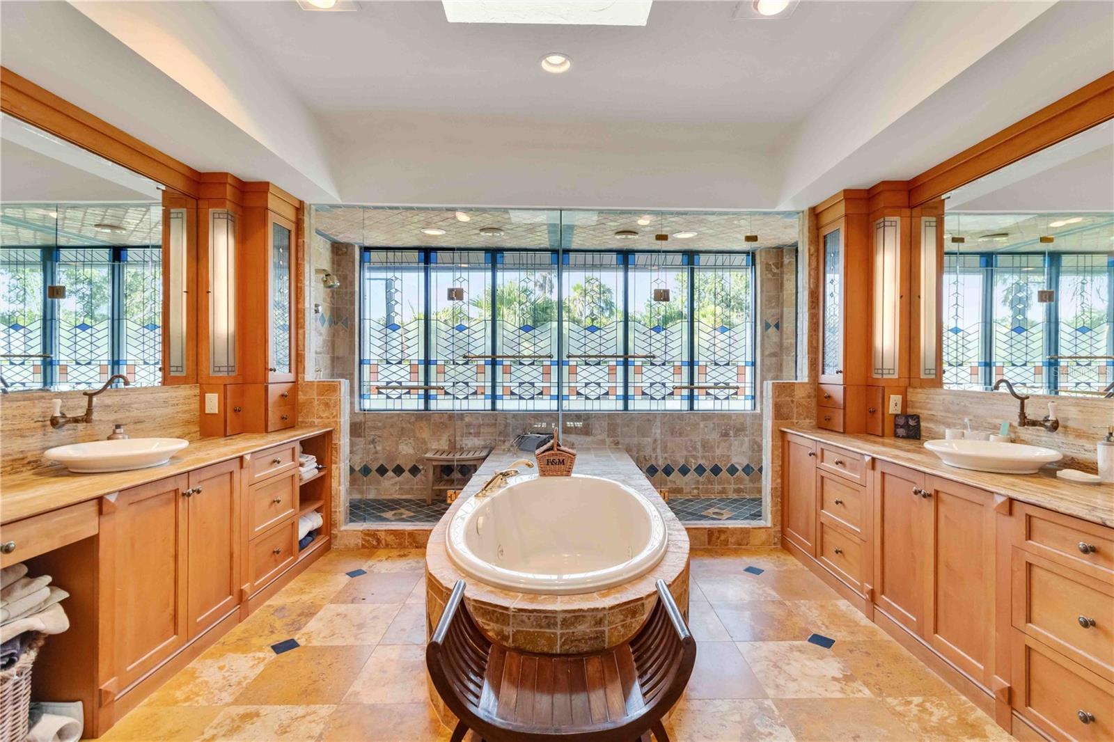 3807 BAYSIDE DR