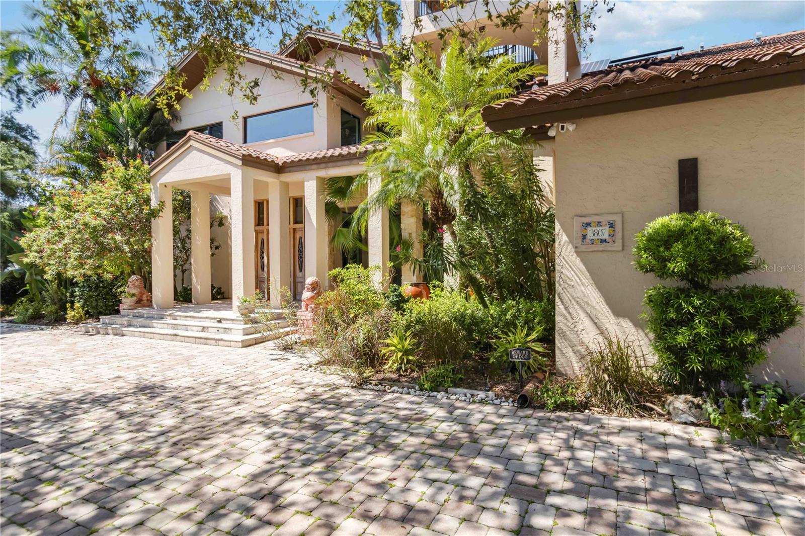 3807 BAYSIDE DR