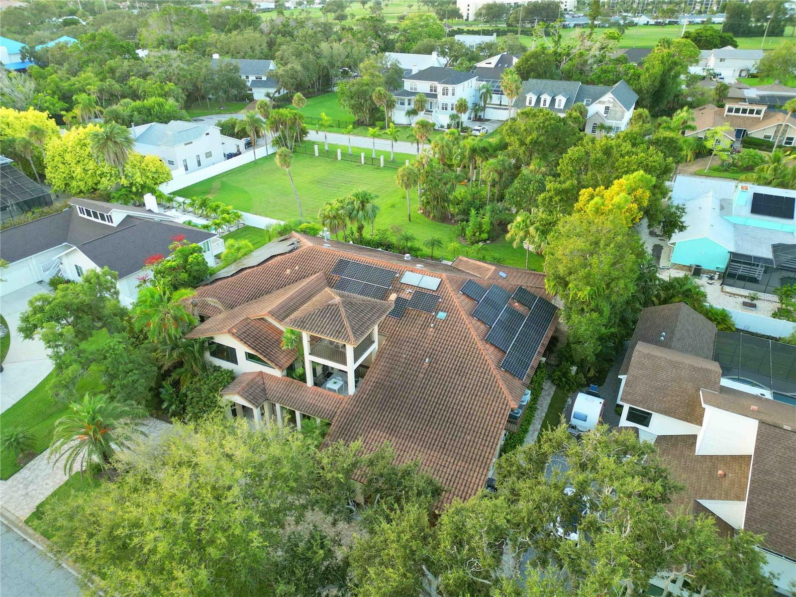 3807 BAYSIDE DR