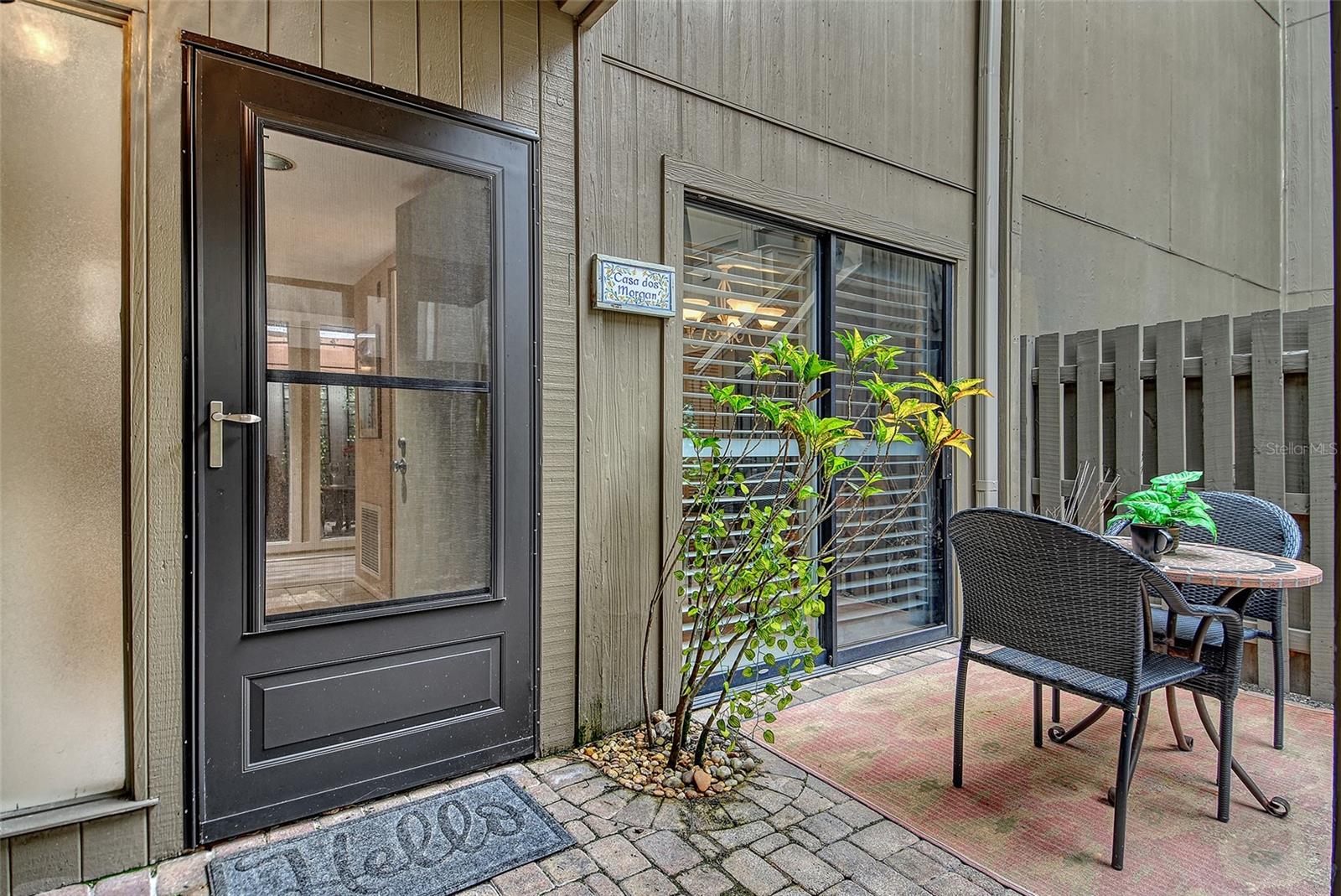 111 WOODLAND PL