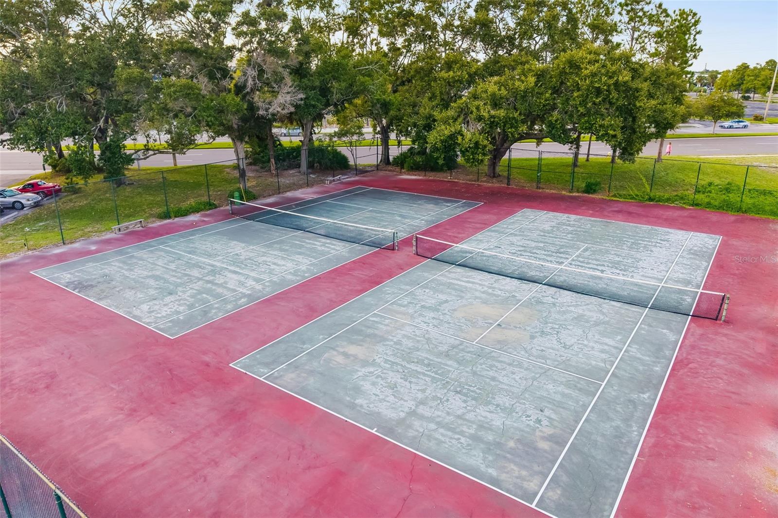 2585 COUNTRYSIDE BLVD #4302