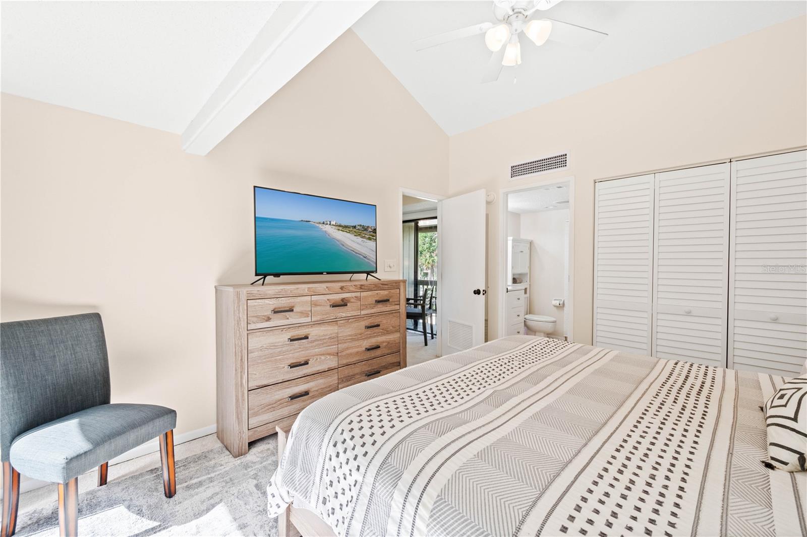 310 PINE RUN DR