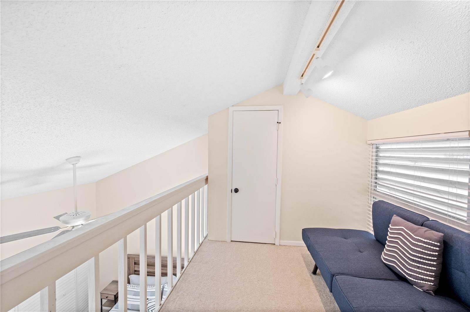 310 PINE RUN DR