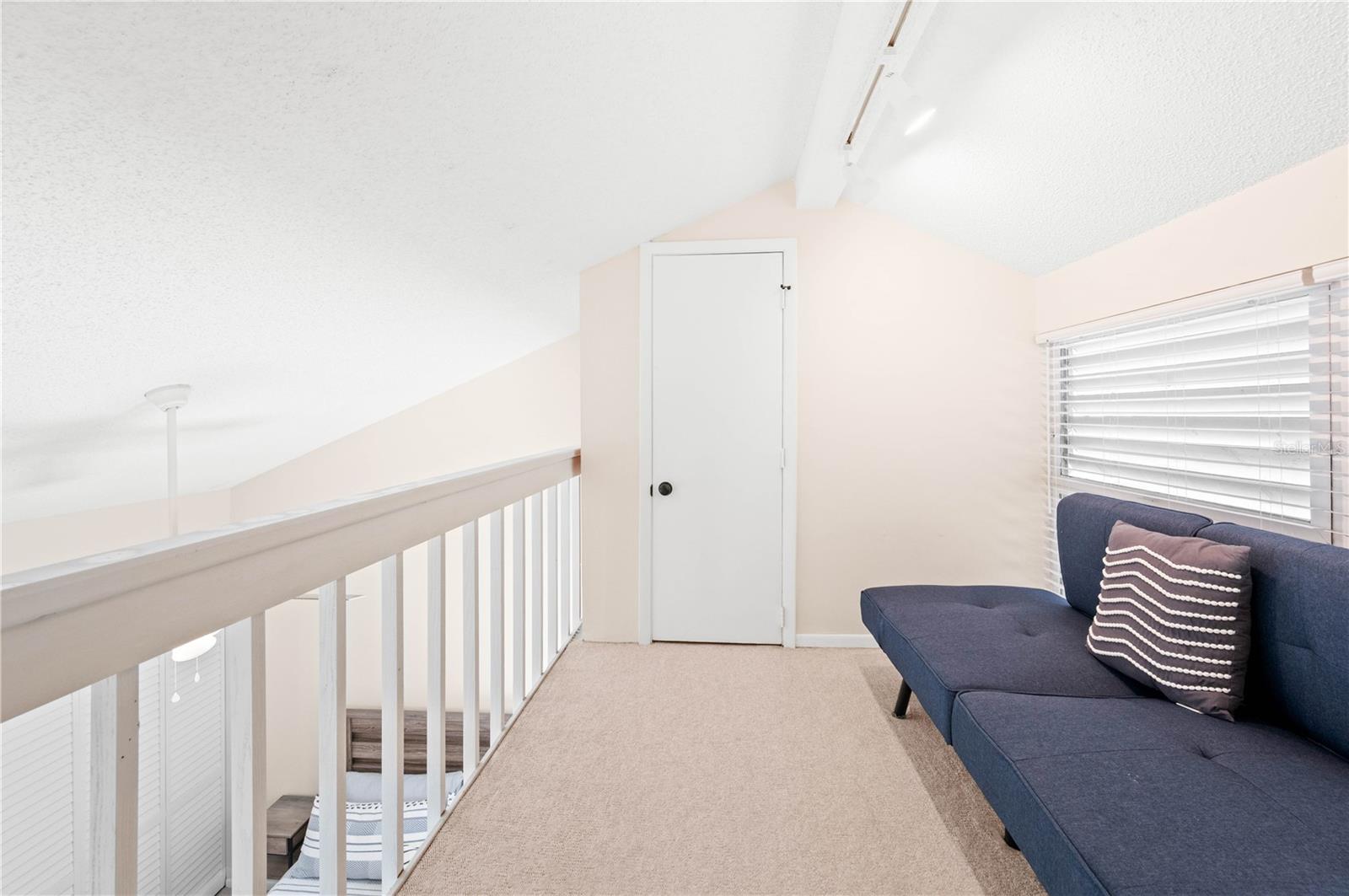 310 PINE RUN DR