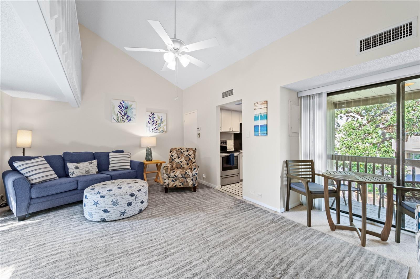 310 PINE RUN DR