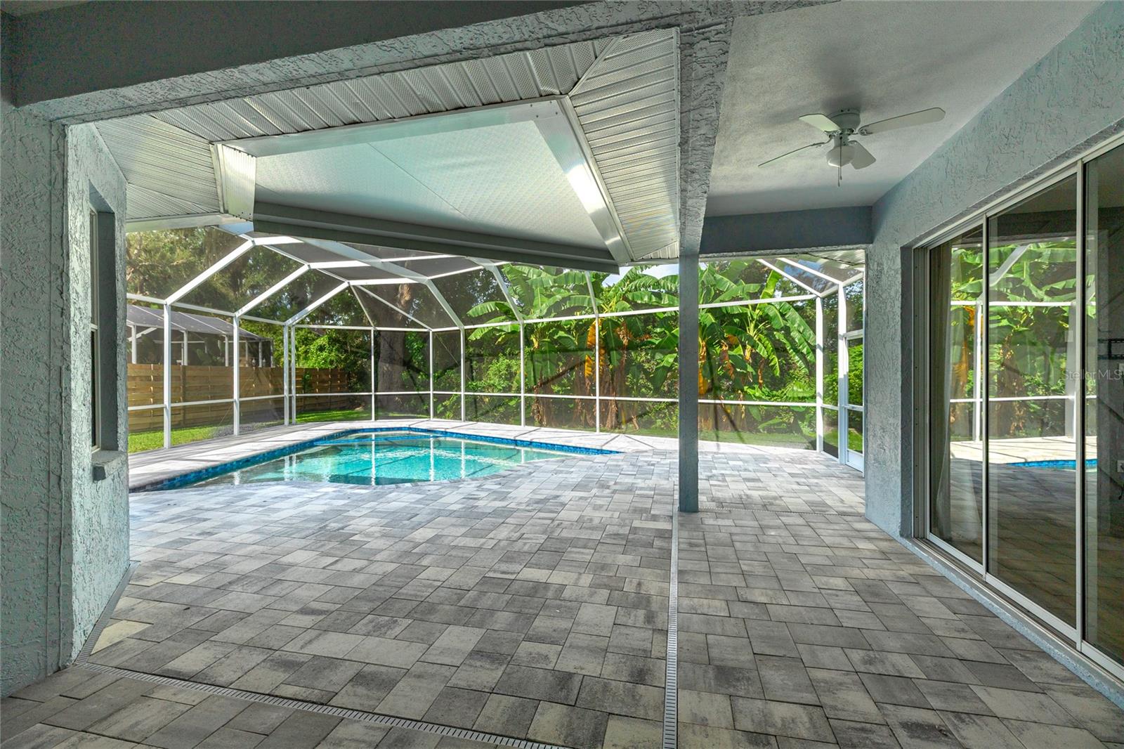 4454 HOLLYBROOK WAY